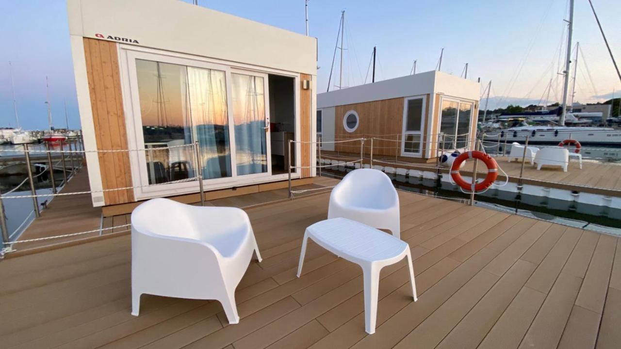 Aqua Resort Giulianova - Houseboat Experience Exteriér fotografie