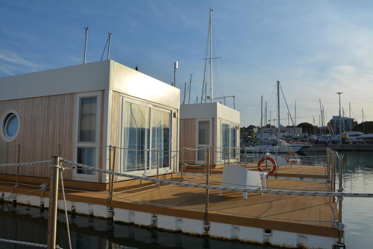 Aqua Resort Giulianova - Houseboat Experience Exteriér fotografie
